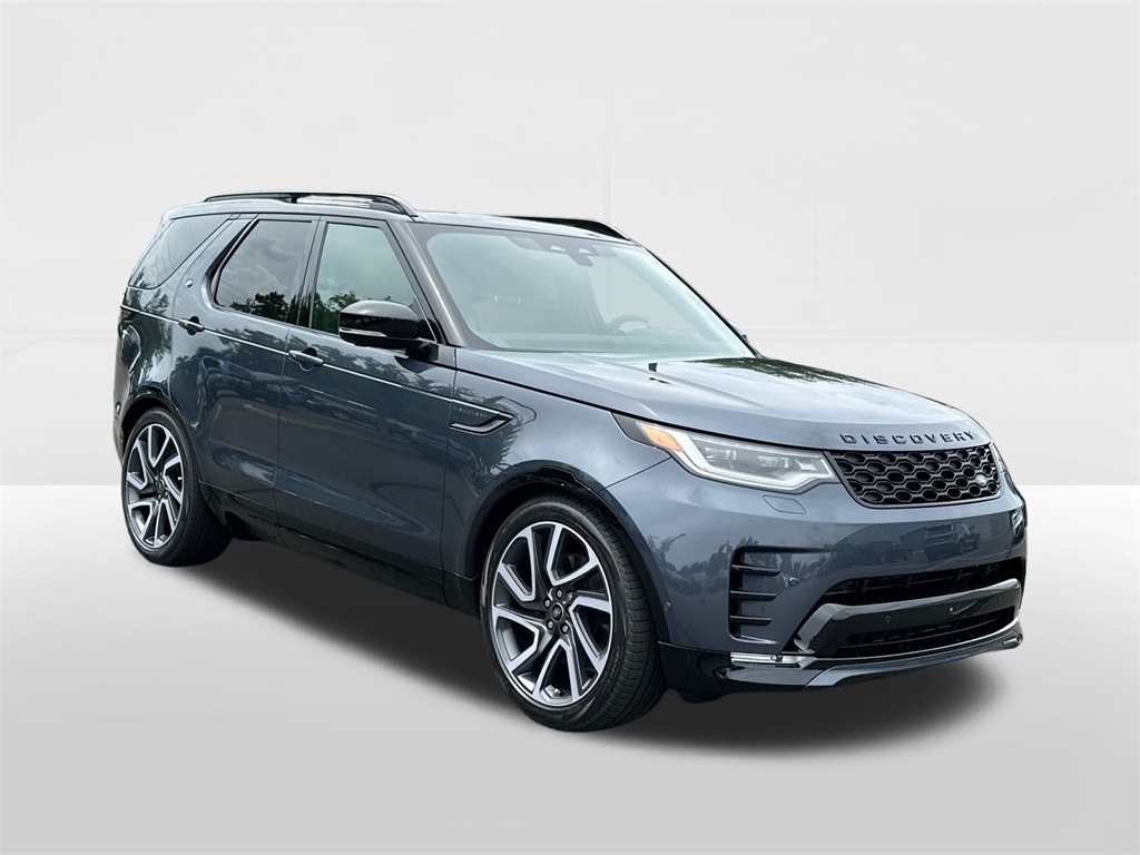 new 2025 Land Rover Discovery car, priced at $82,013