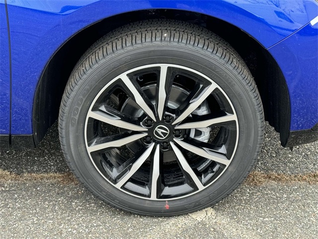 new 2025 Acura RDX car, priced at $56,400