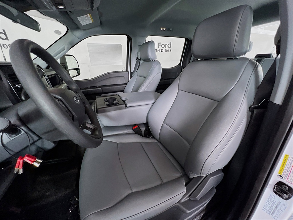 new 2025 Ford F-350SD car, priced at $69,200