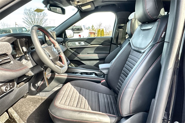 new 2025 Ford Explorer car, priced at $51,775