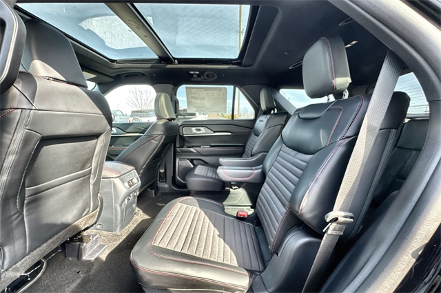 new 2025 Ford Explorer car, priced at $51,775