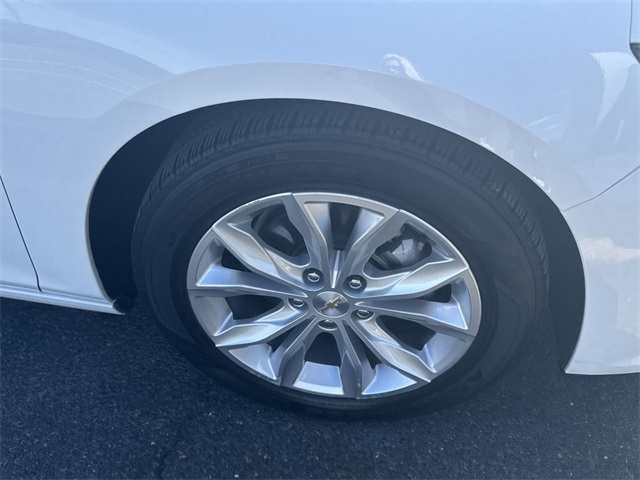 used 2024 Chevrolet Malibu car, priced at $18,499