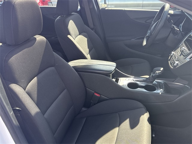 used 2024 Chevrolet Malibu car, priced at $18,499