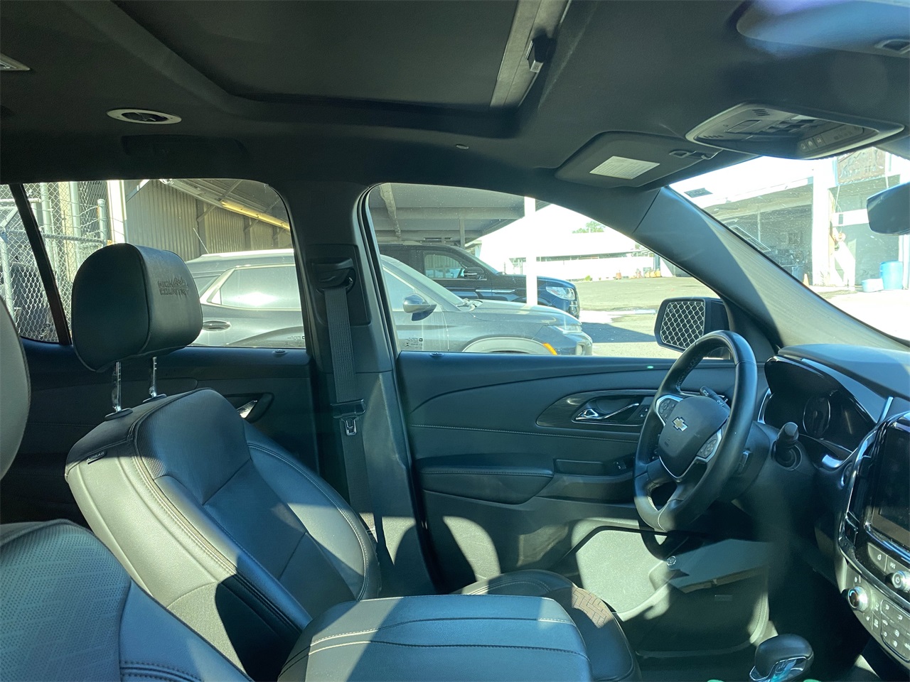 used 2023 Chevrolet Traverse car, priced at $37,999