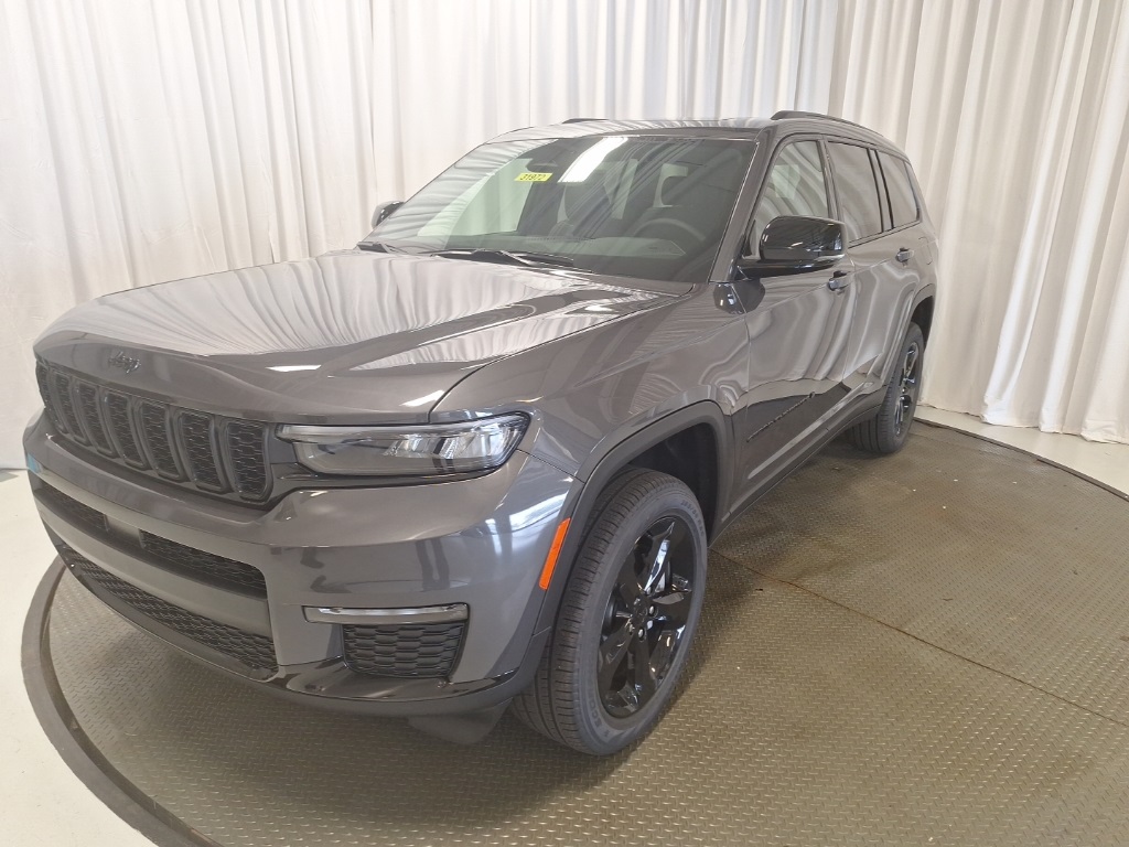 new 2025 Jeep Grand Cherokee L car, priced at $49,499