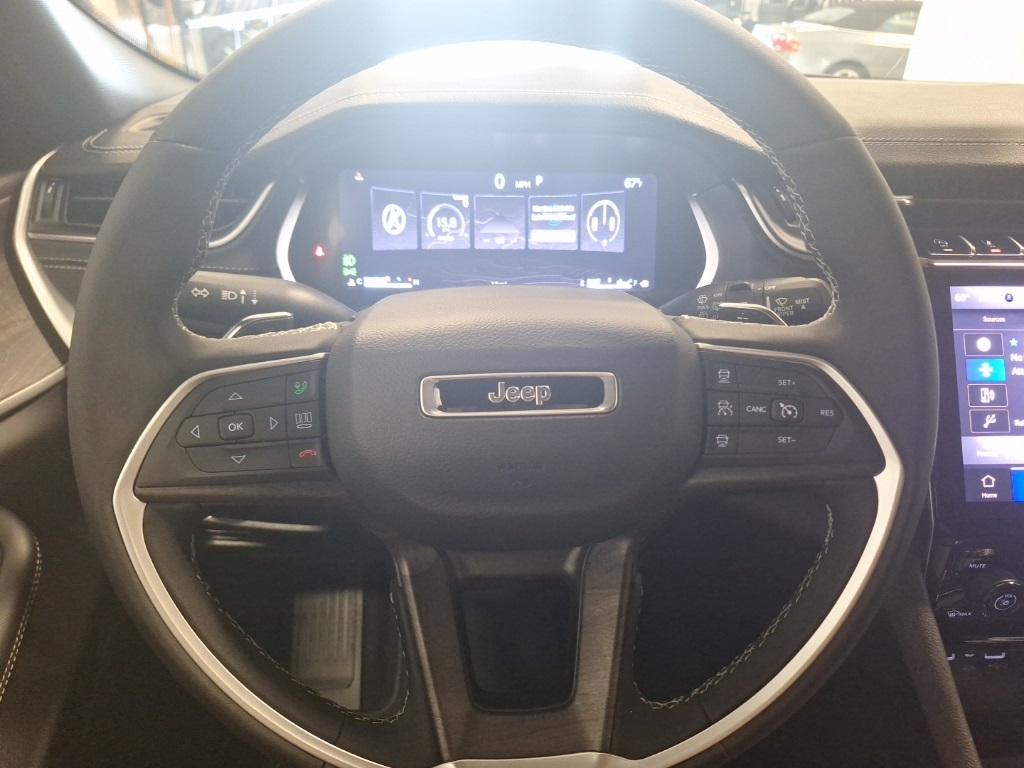 new 2025 Jeep Grand Cherokee L car, priced at $49,499