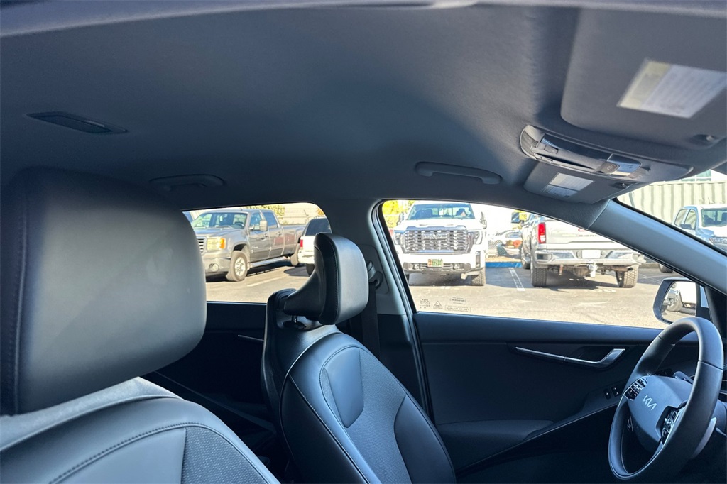 used 2025 Kia Niro car, priced at $26,977