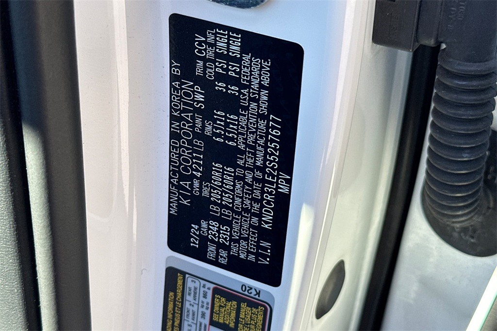 used 2025 Kia Niro car, priced at $26,977