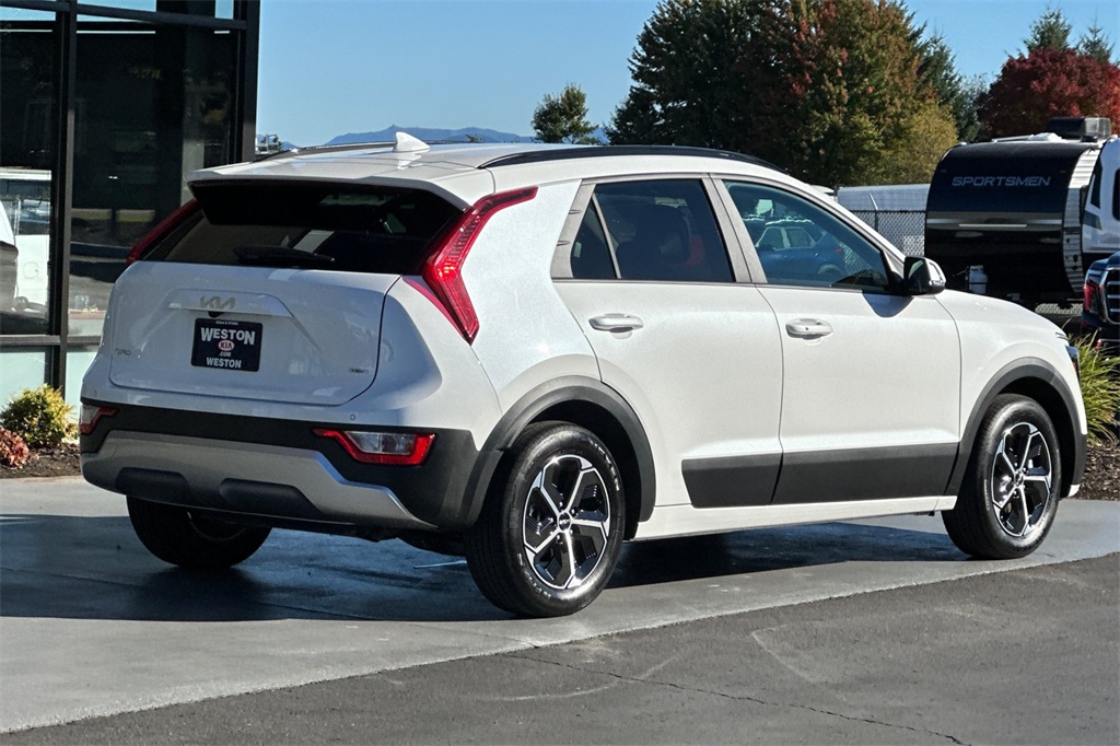 used 2025 Kia Niro car, priced at $26,977
