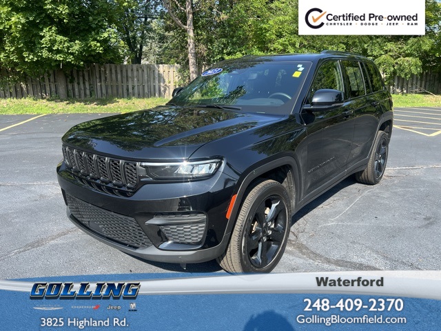used 2023 Jeep Grand Cherokee car, priced at $28,000