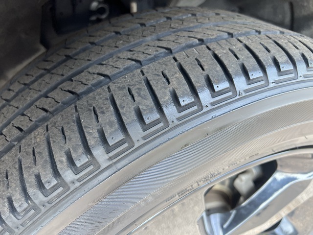used 2023 Jeep Grand Cherokee car, priced at $28,000