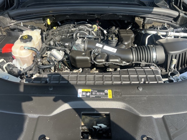 used 2023 Jeep Grand Cherokee car, priced at $28,000