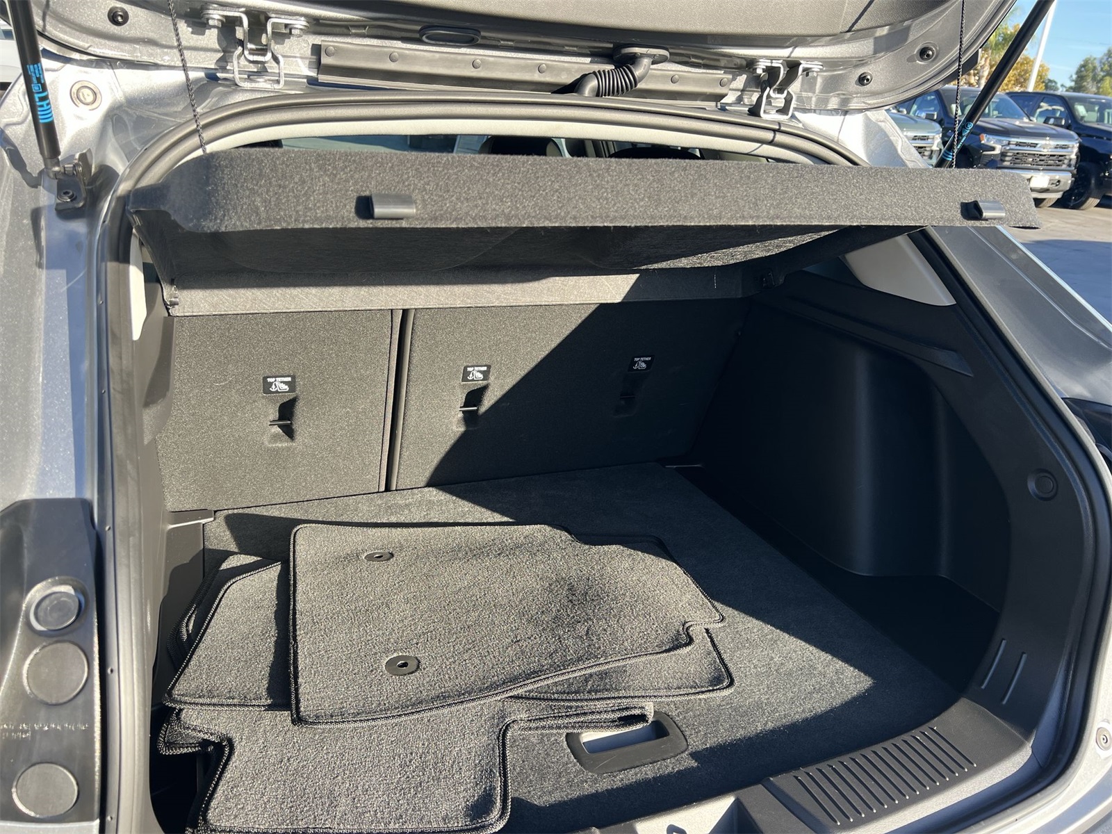 used 2025 Chevrolet Trax car, priced at $22,991