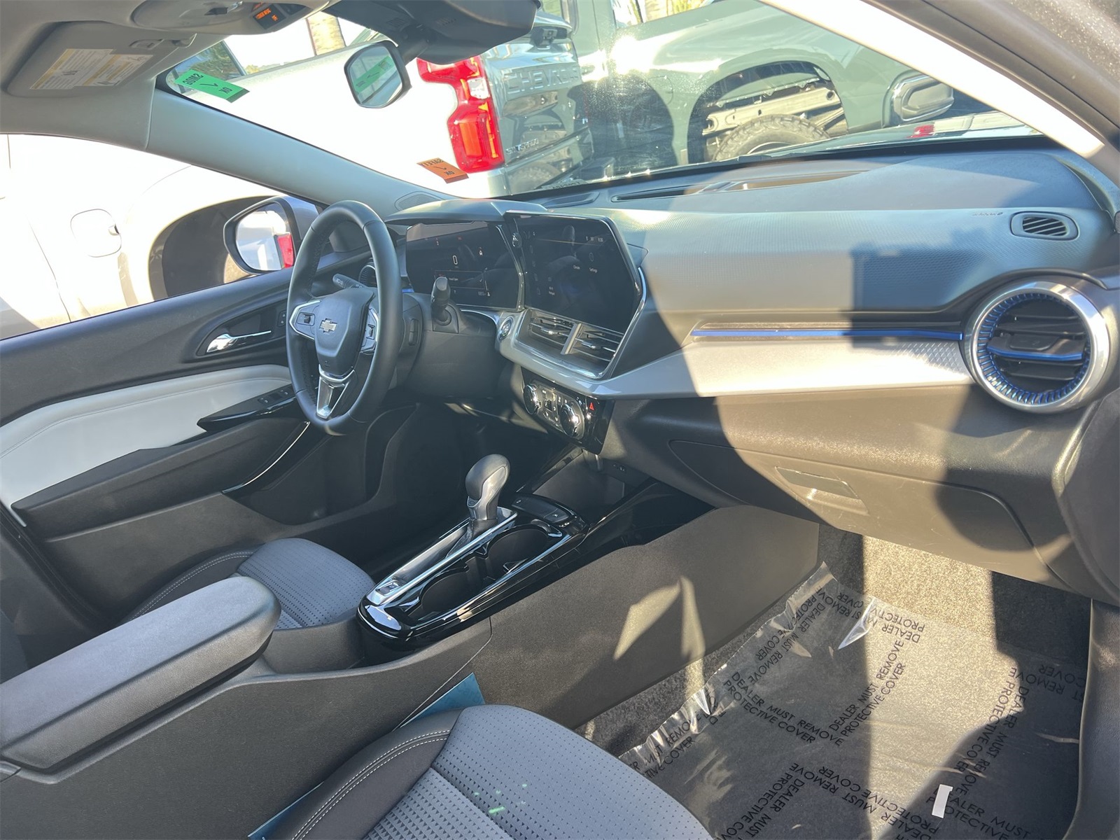 used 2025 Chevrolet Trax car, priced at $22,991