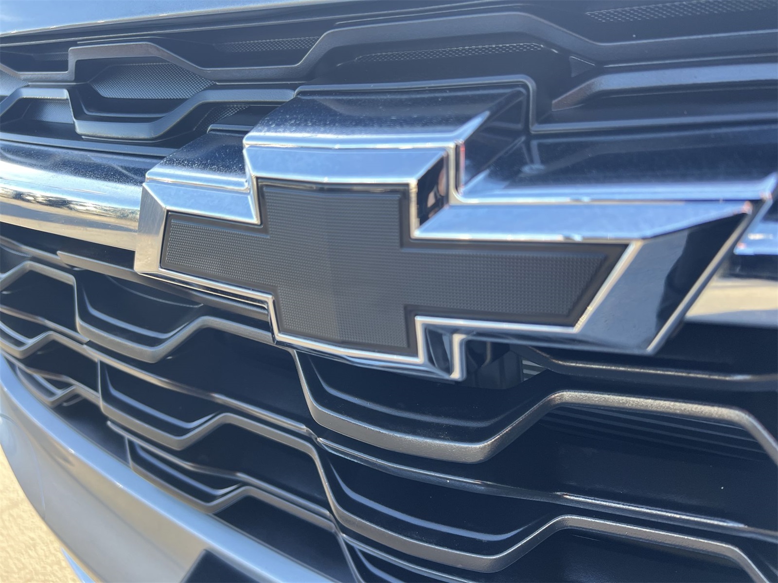 used 2025 Chevrolet Trax car, priced at $22,991