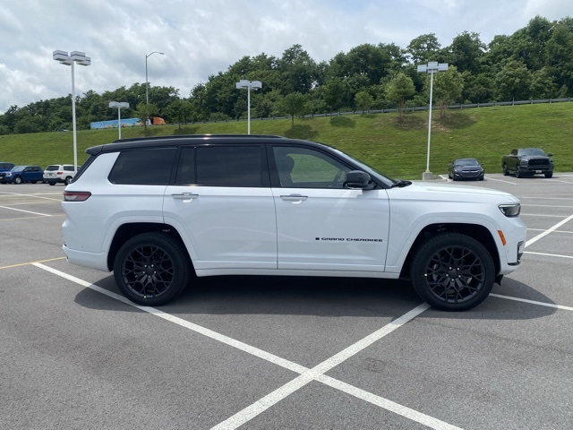 new 2025 Jeep Grand Cherokee L car, priced at $64,553