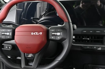 new 2025 Kia K4 car, priced at $29,669