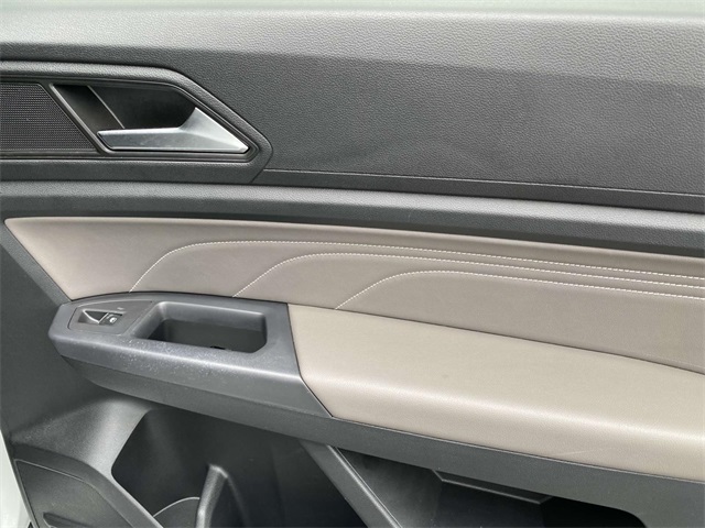 used 2021 Volkswagen Atlas Cross Sport car, priced at $25,375