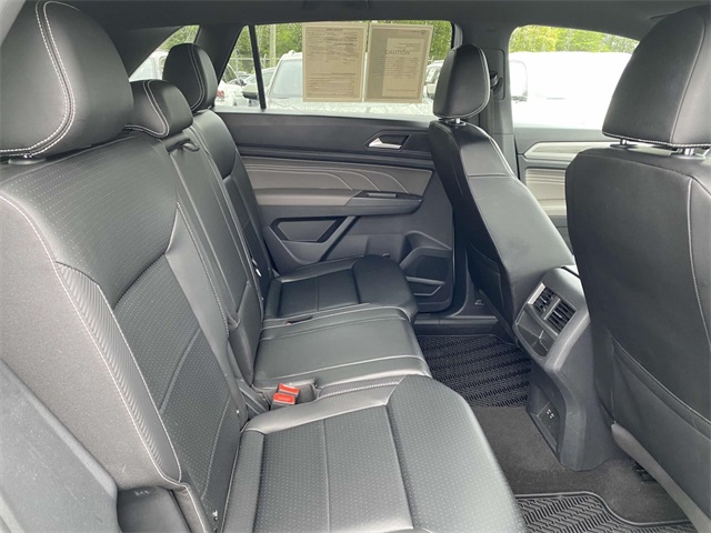 used 2021 Volkswagen Atlas Cross Sport car, priced at $25,375