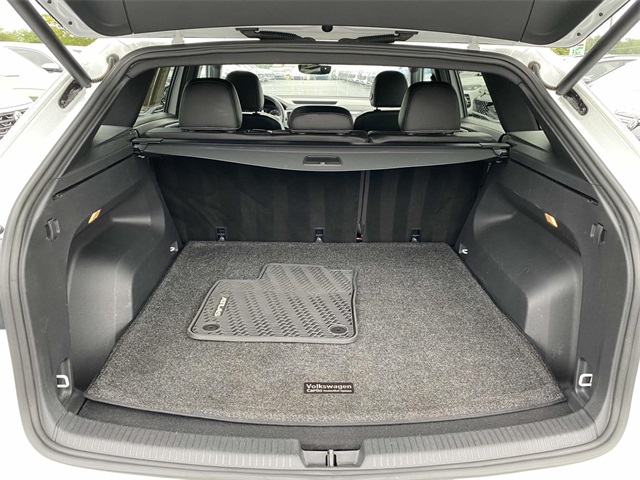 used 2021 Volkswagen Atlas Cross Sport car, priced at $25,375