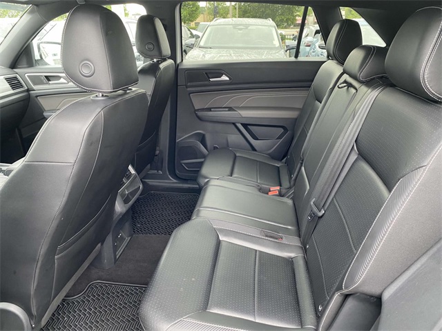 used 2021 Volkswagen Atlas Cross Sport car, priced at $25,375