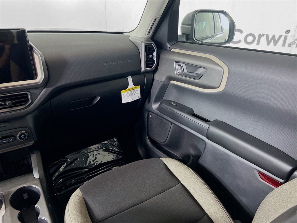 new 2025 Ford Bronco Sport car, priced at $32,776