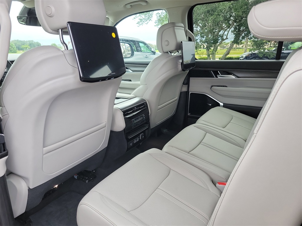 used 2024 Jeep Wagoneer L car, priced at $66,998