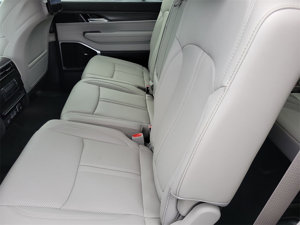 used 2024 Jeep Wagoneer L car, priced at $66,998