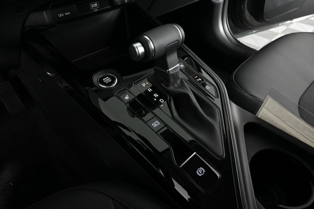 new 2025 Kia Niro car, priced at $30,598