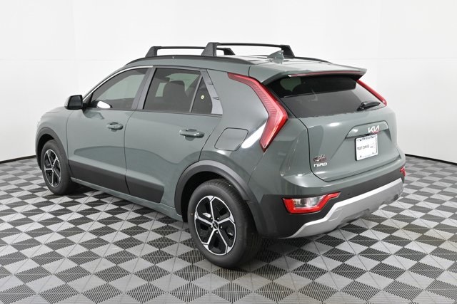 new 2025 Kia Niro car, priced at $30,598