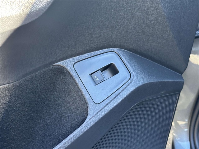 used 2022 Volkswagen Tiguan car, priced at $24,956