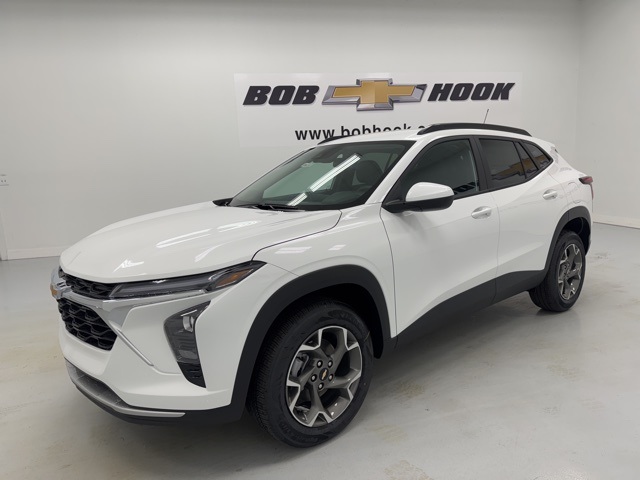 new 2025 Chevrolet Trax car, priced at $23,595