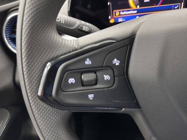 new 2025 Chevrolet Trax car, priced at $23,595
