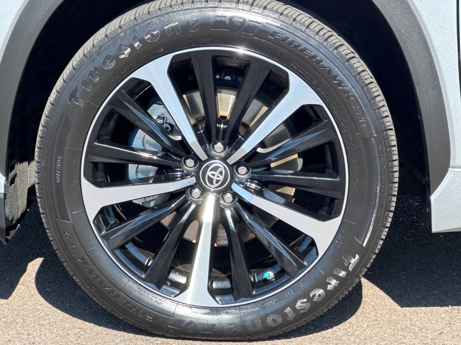 used 2021 Toyota Highlander car, priced at $35,498