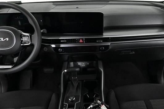 new 2025 Kia Sorento car, priced at $32,620