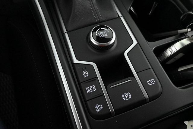 new 2025 Kia Sorento car, priced at $32,620