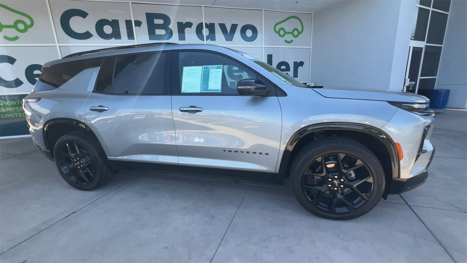 used 2024 Chevrolet Traverse car, priced at $57,991