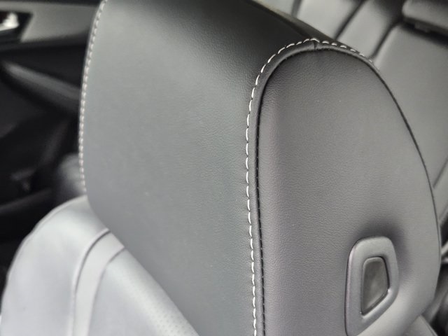 used 2025 Acura MDX car, priced at $52,300