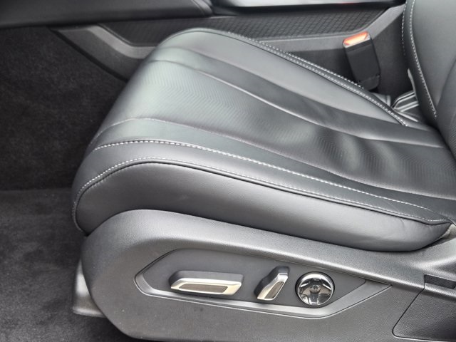 used 2025 Acura MDX car, priced at $52,300