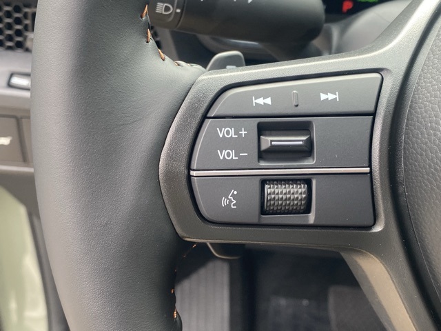 new 2026 Honda CR-V Hybrid car, priced at $38,670