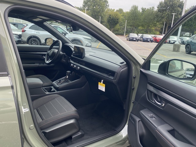 new 2026 Honda CR-V Hybrid car, priced at $38,670