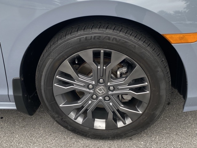 used 2025 Honda Odyssey car, priced at $42,295