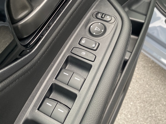 used 2025 Honda Odyssey car, priced at $42,295