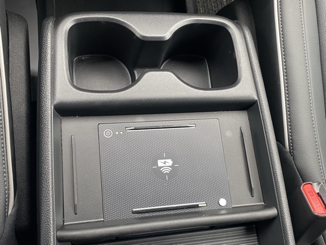 used 2025 Honda Odyssey car, priced at $42,295