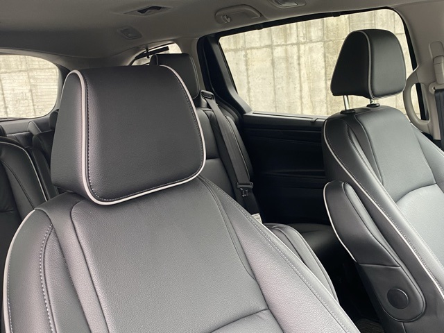 used 2025 Honda Odyssey car, priced at $42,295