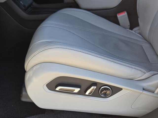 used 2023 Acura RDX car, priced at $36,700