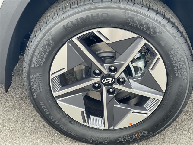 new 2025 Hyundai Tucson car, priced at $35,810