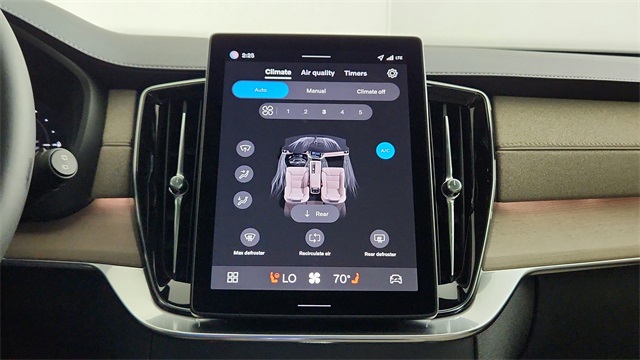 new 2026 Volvo XC90 Plug-In Hybrid car, priced at $81,875
