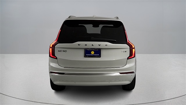 new 2026 Volvo XC90 Plug-In Hybrid car, priced at $81,875