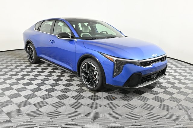 new 2025 Kia K4 car, priced at $28,572